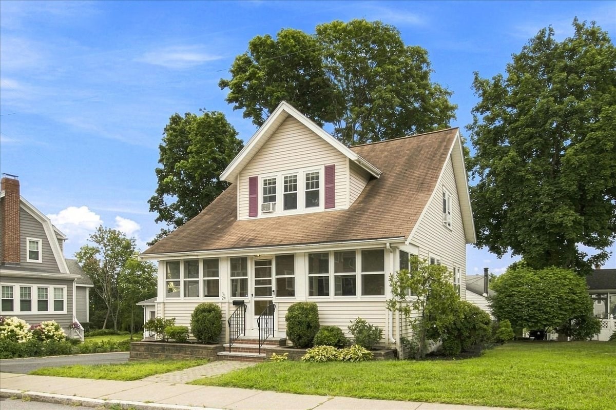24 Nichols St Property Photo 2
