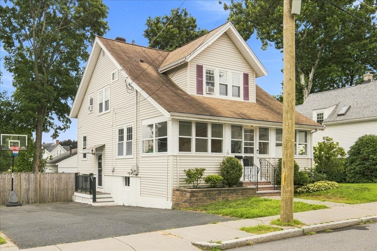 24 Nichols St Property Photo 4