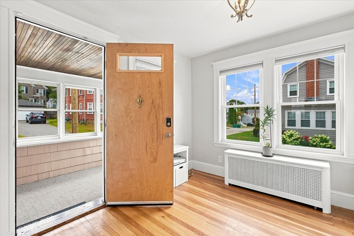 24 Nichols St Property Photo 8