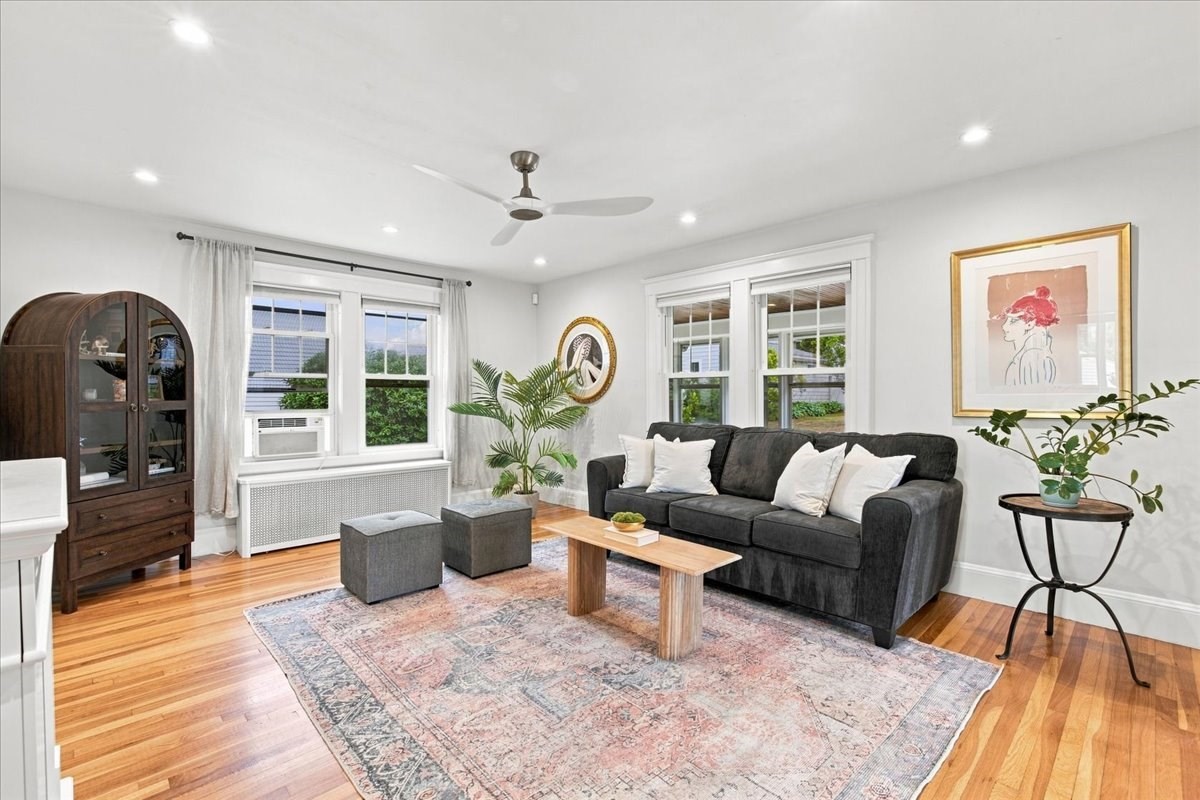 24 Nichols St Property Photo 11