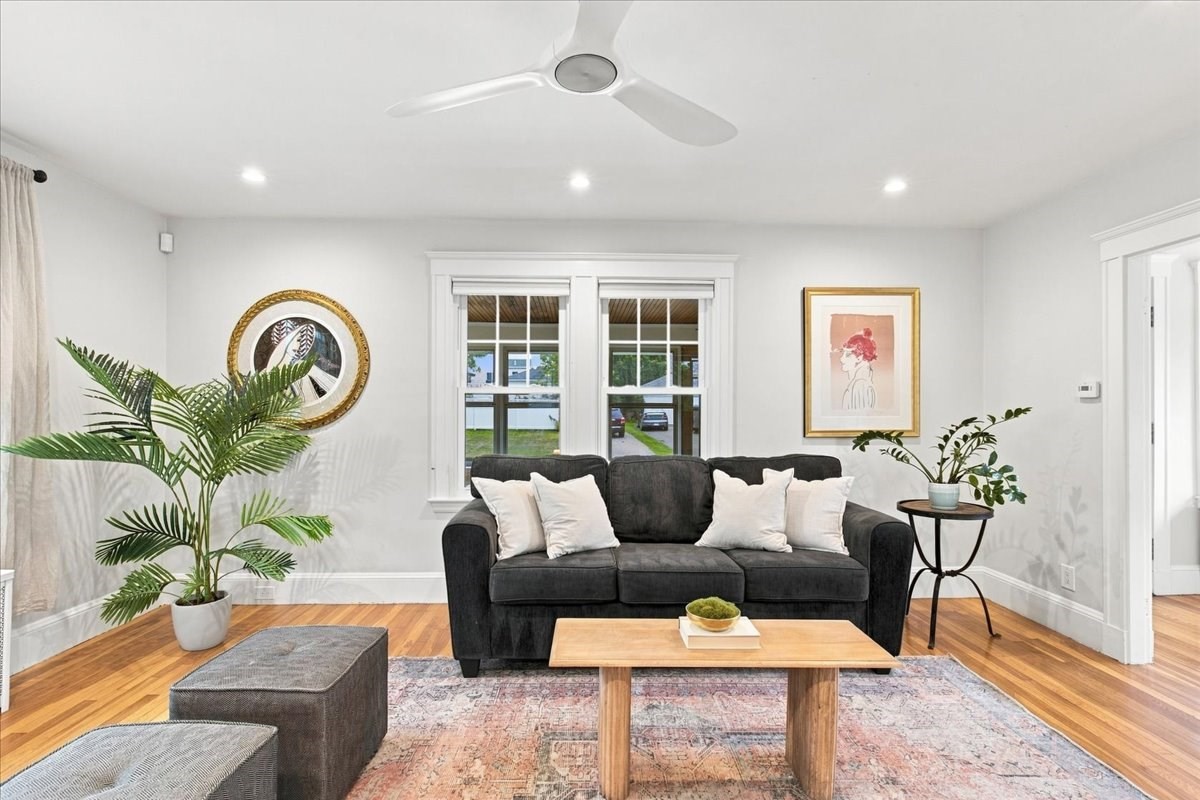 24 Nichols St Property Photo 12
