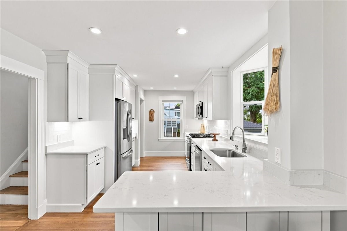 24 Nichols St Property Photo 21