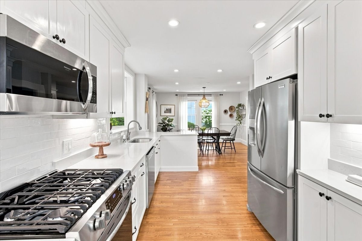 24 Nichols St Property Photo 22