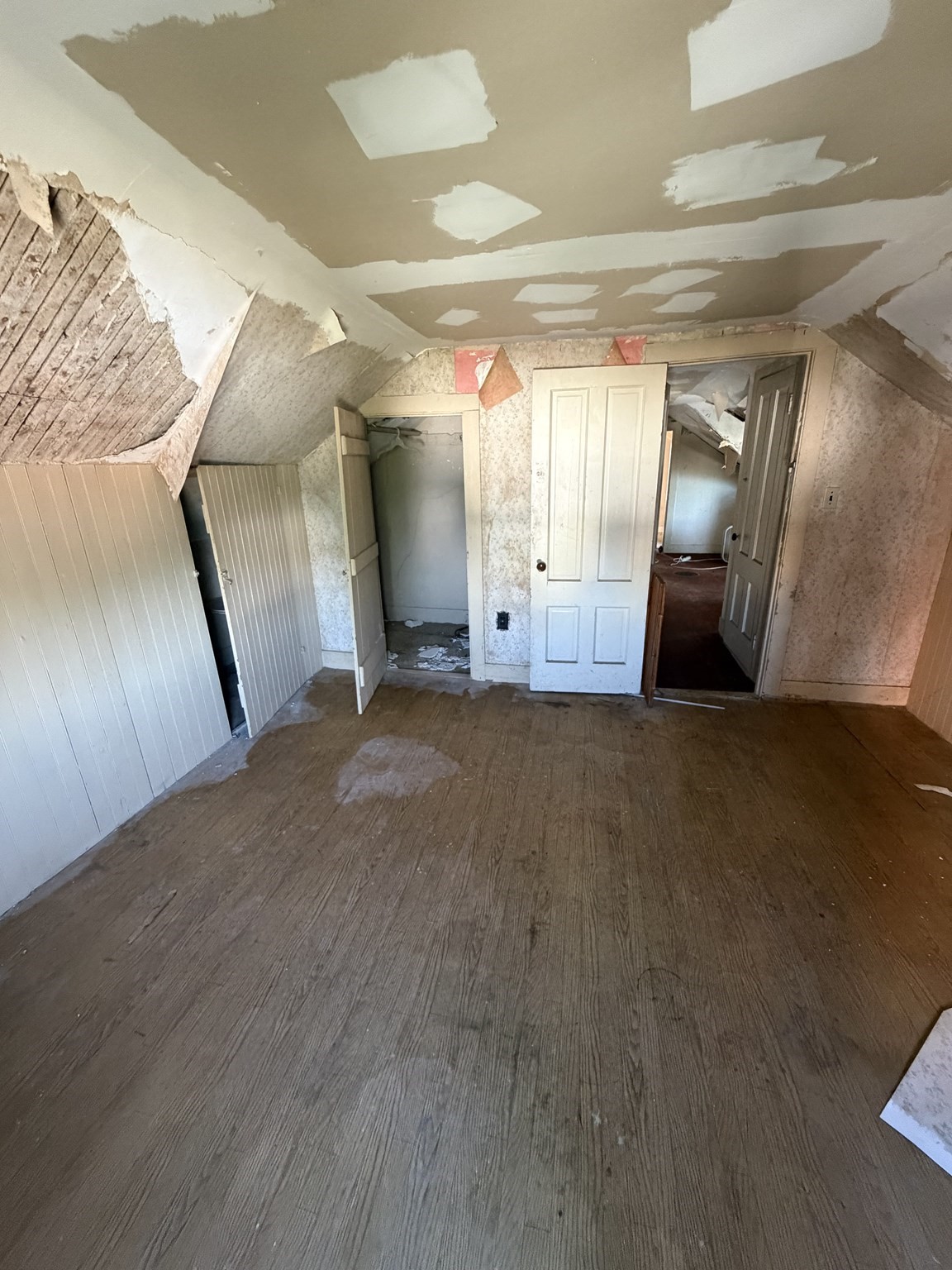 21 Everett St Property Photo 20