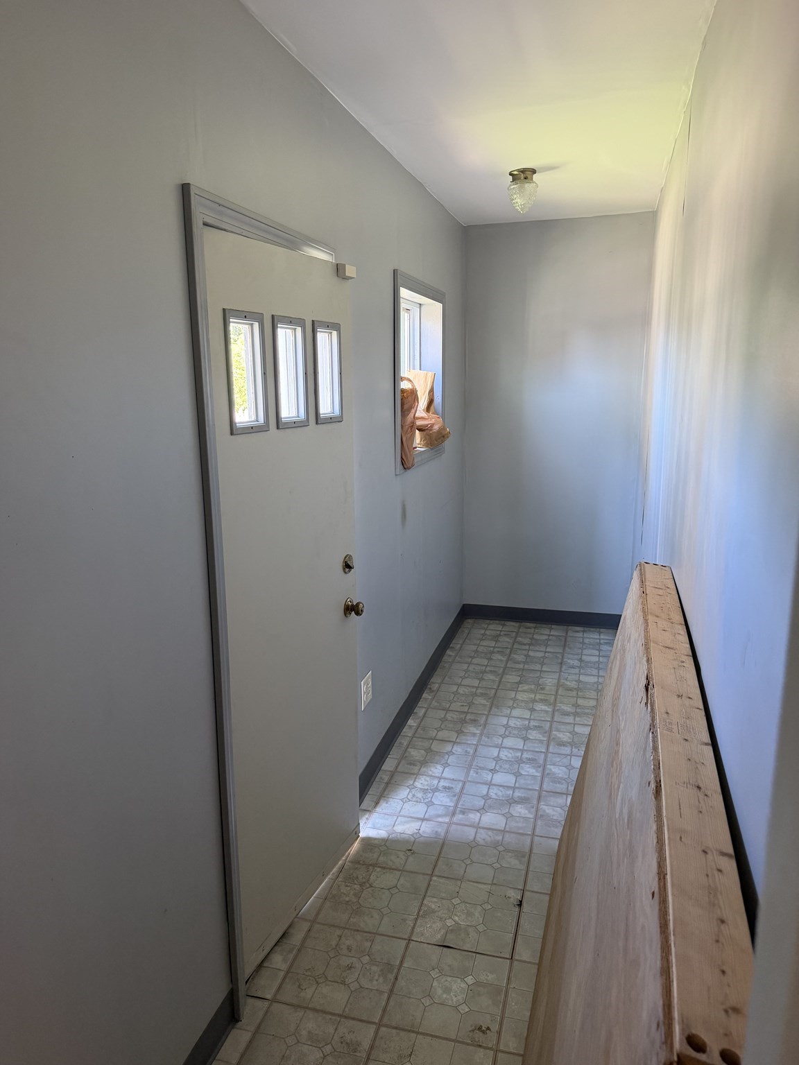 21 Everett St Property Photo 25