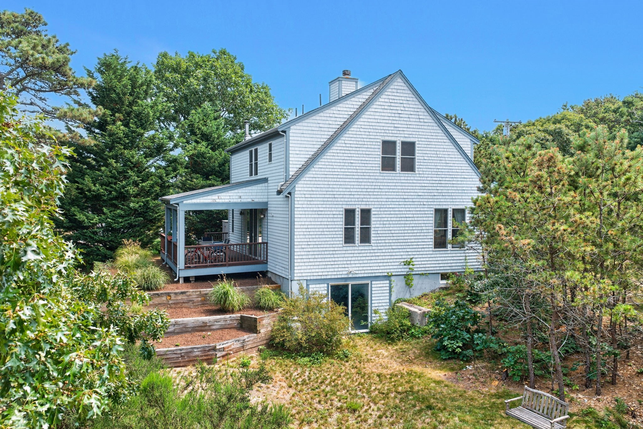 4 Acorn Property Photo 3