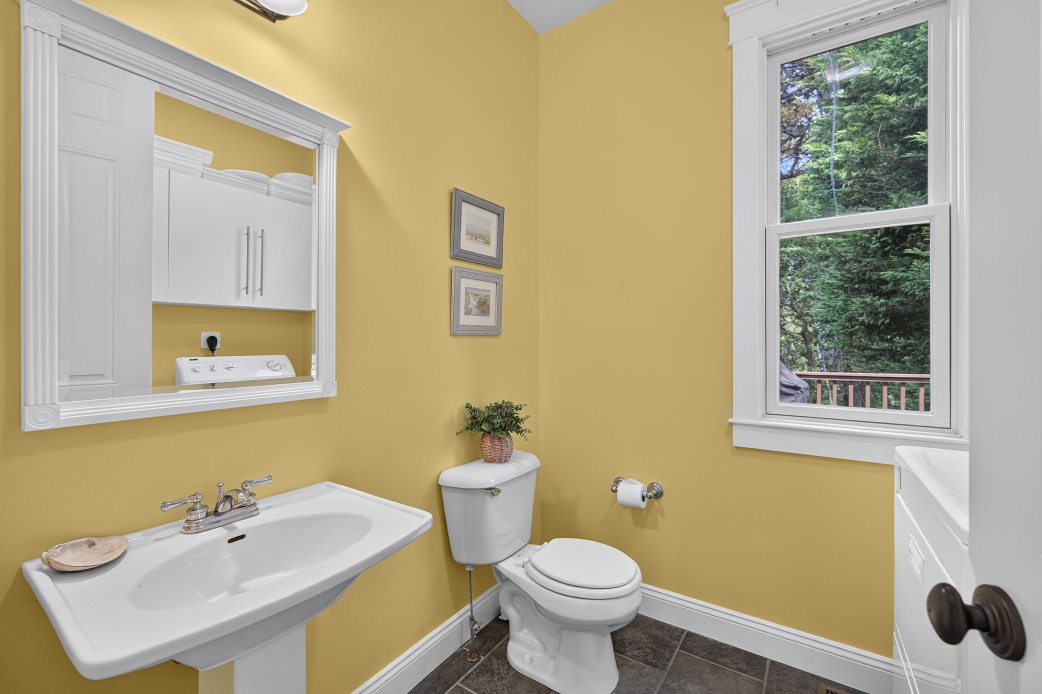 4 Acorn Property Photo 19