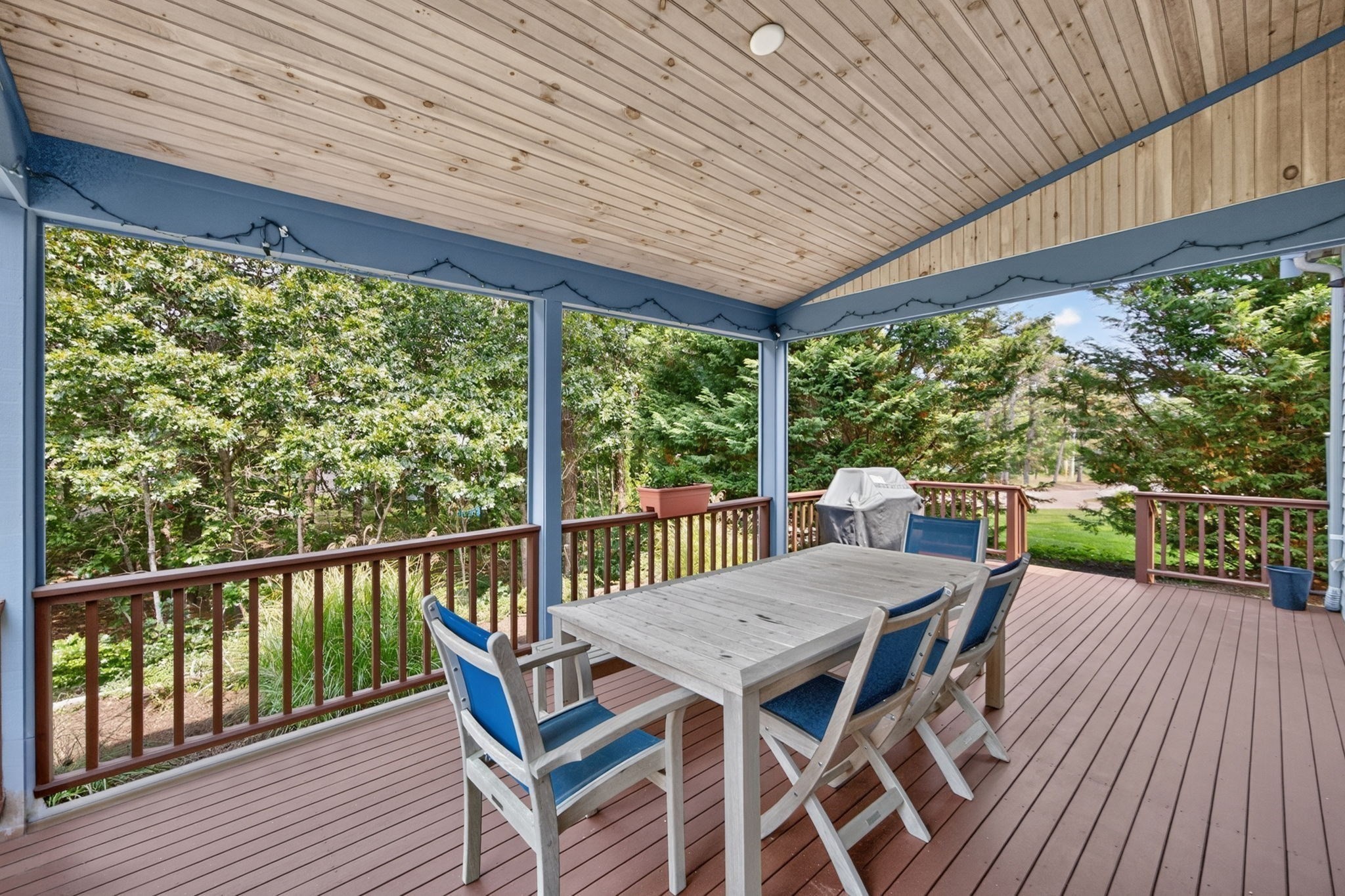 4 Acorn Property Photo 35