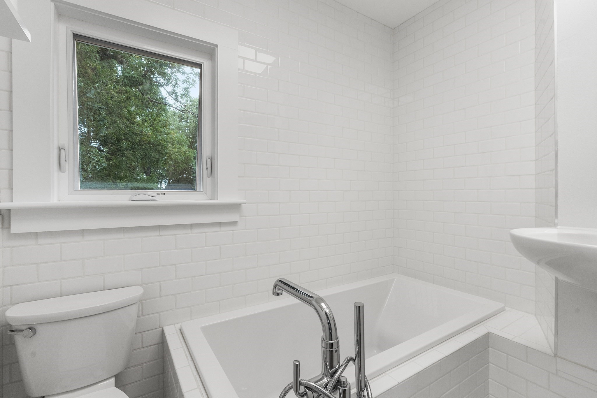 128 W Spruce St Property Photo 13