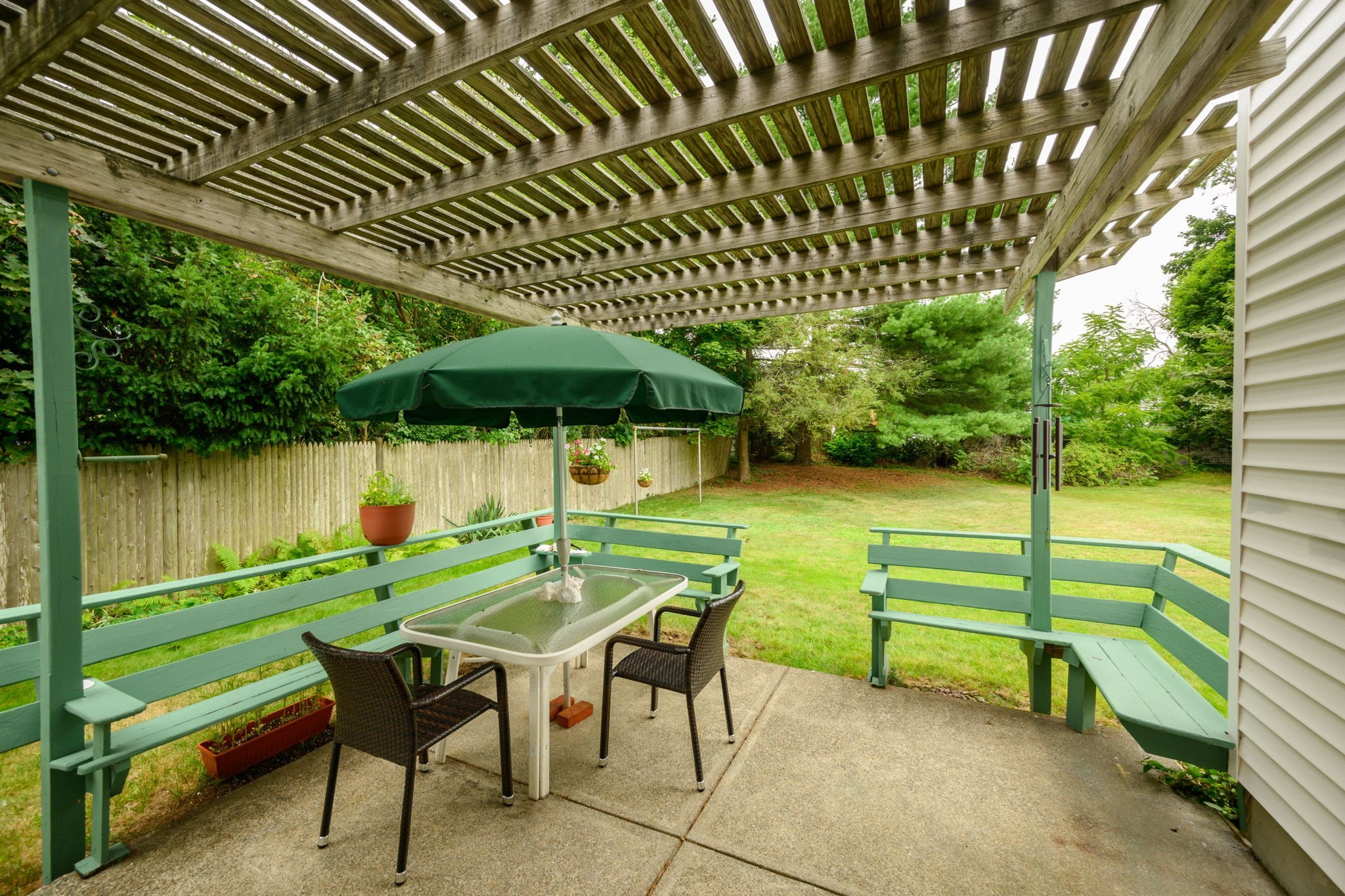 17 Woodlawn Ave Property Photo 29
