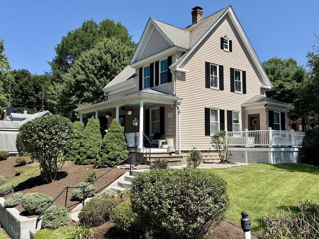 158 Main St