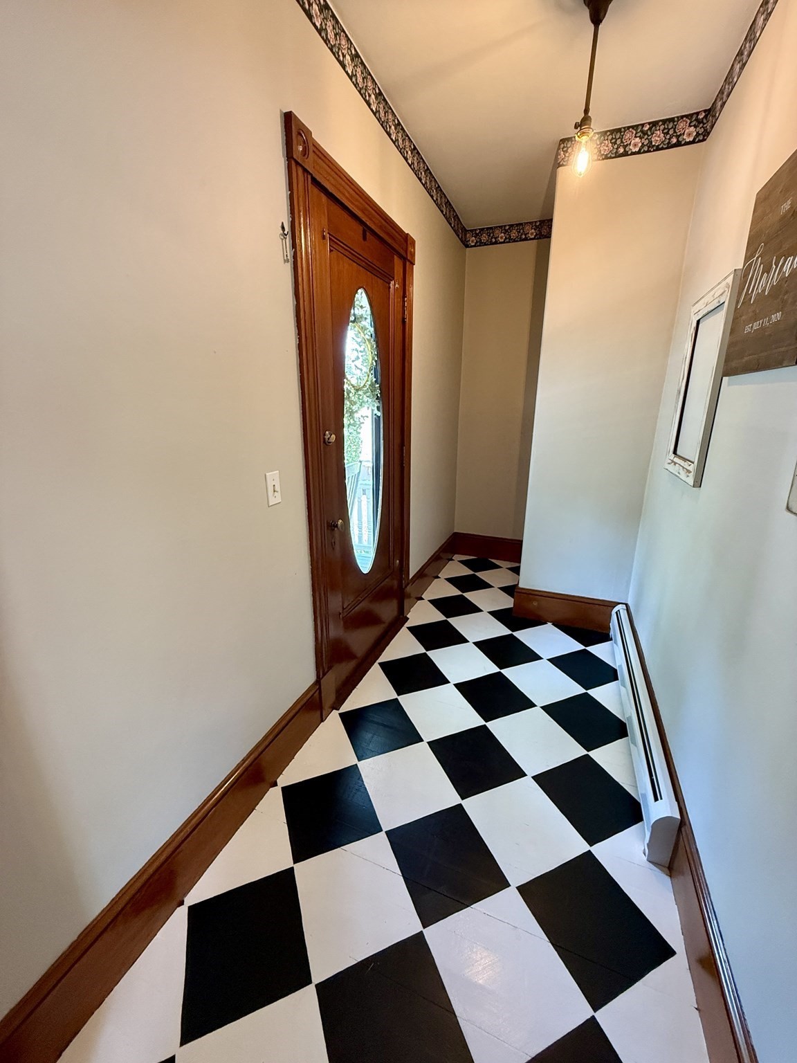 158 Main St Property Photo 3