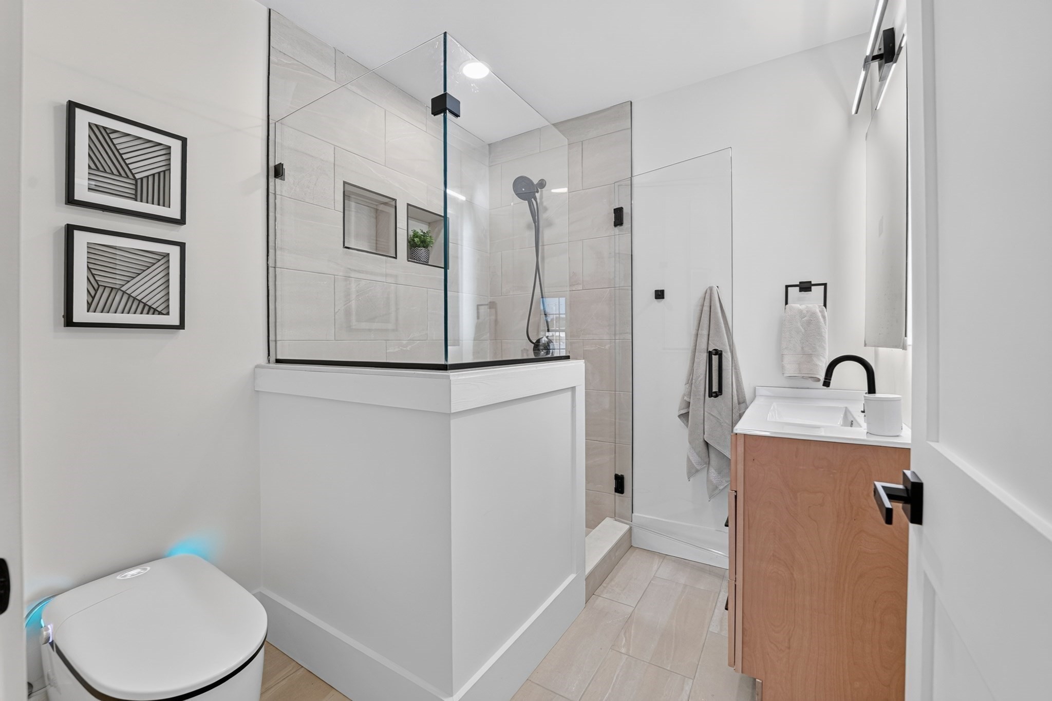64 Nelson St # 4 Property Photo 12
