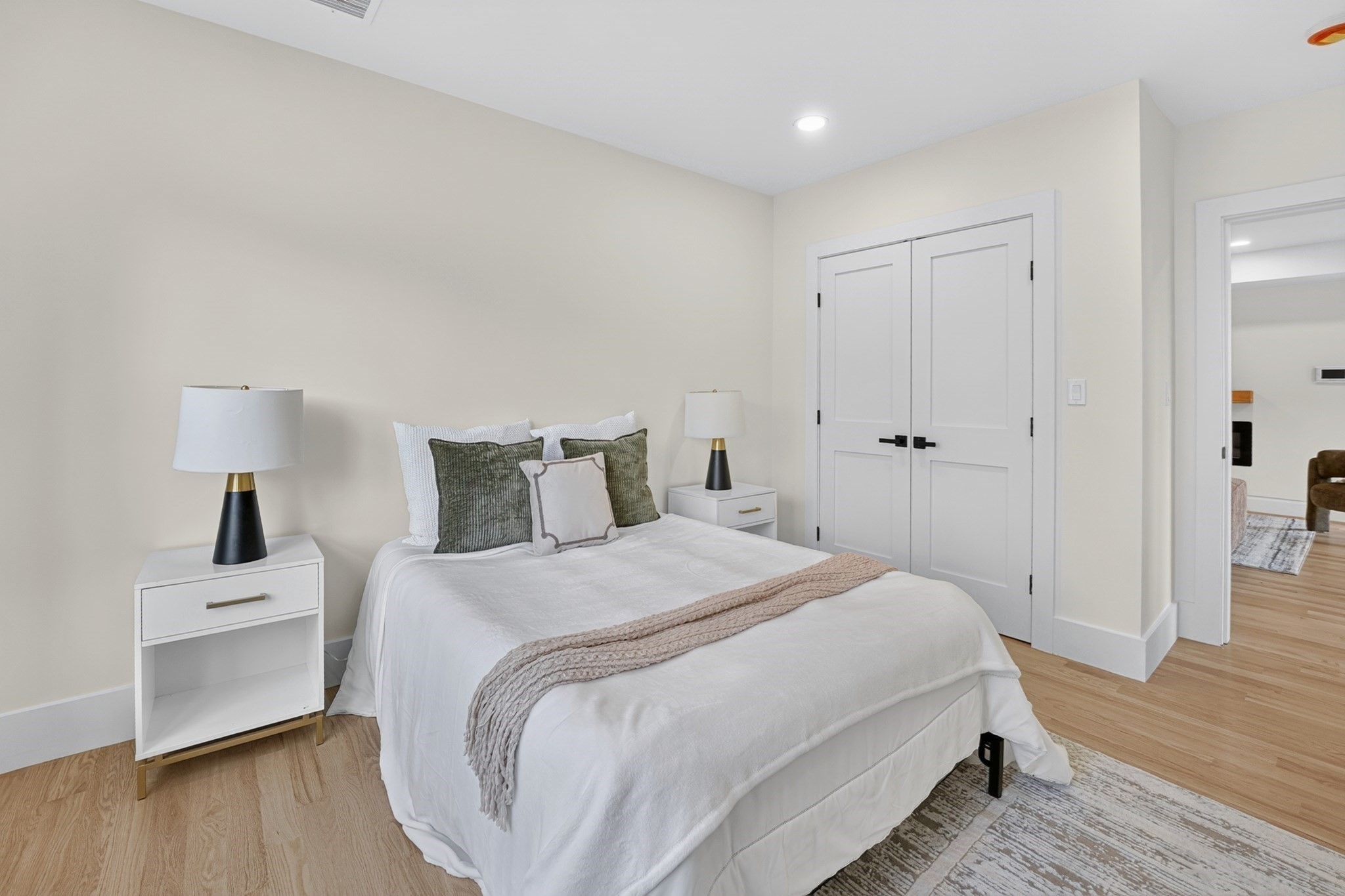 64 Nelson St # 4 Property Photo 15