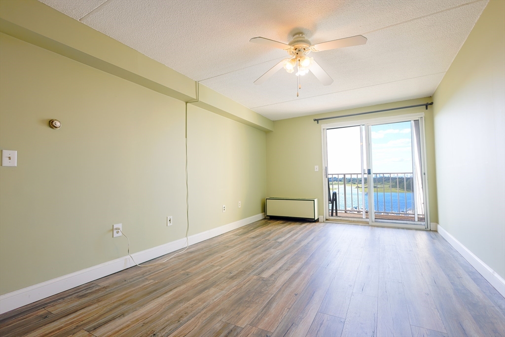 200 Cove Way # 1002 Property Photo 12