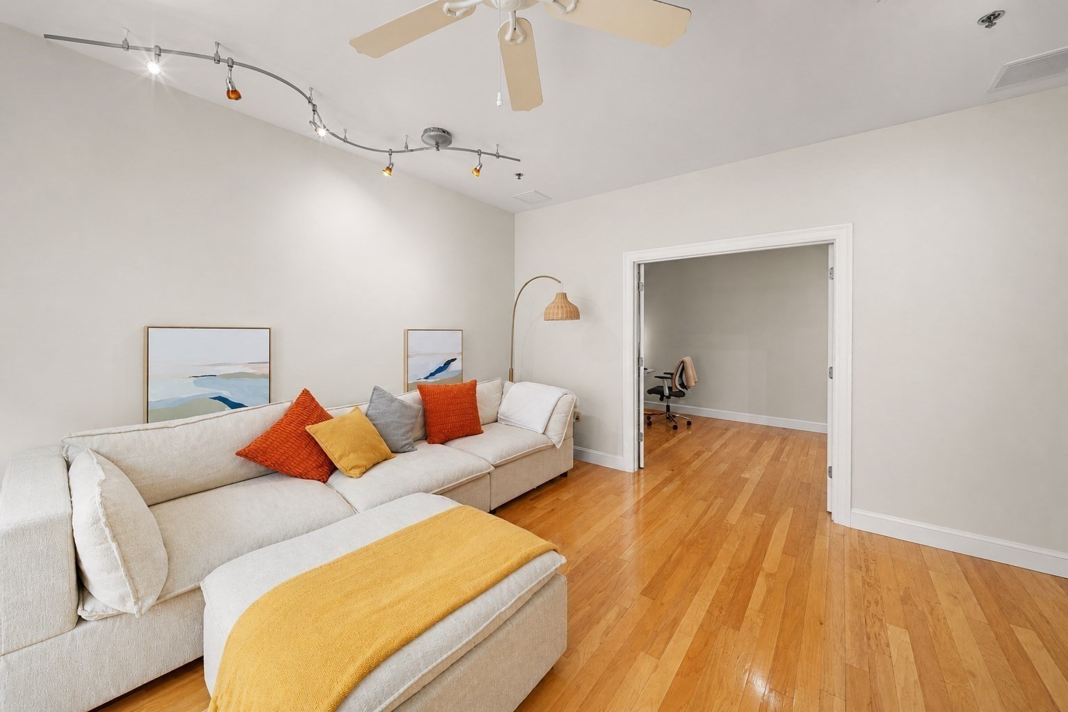 1723 Washington Street # 505 Property Photo 3
