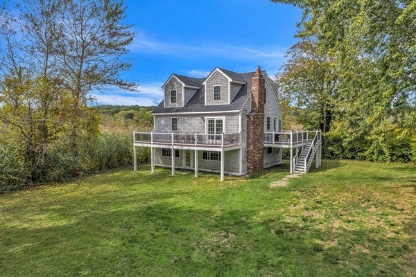 35 Holbrook Ave Property Photo 1