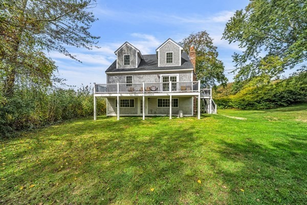 35 Holbrook Ave Property Photo 2