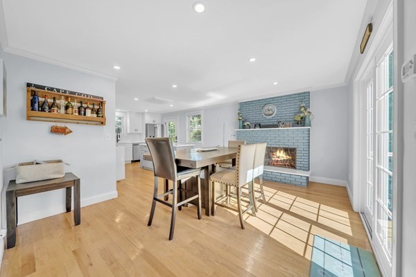 35 Holbrook Ave Property Photo 7