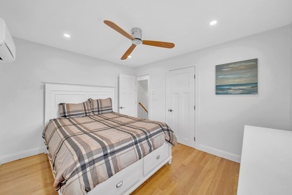 35 Holbrook Ave Property Photo 14