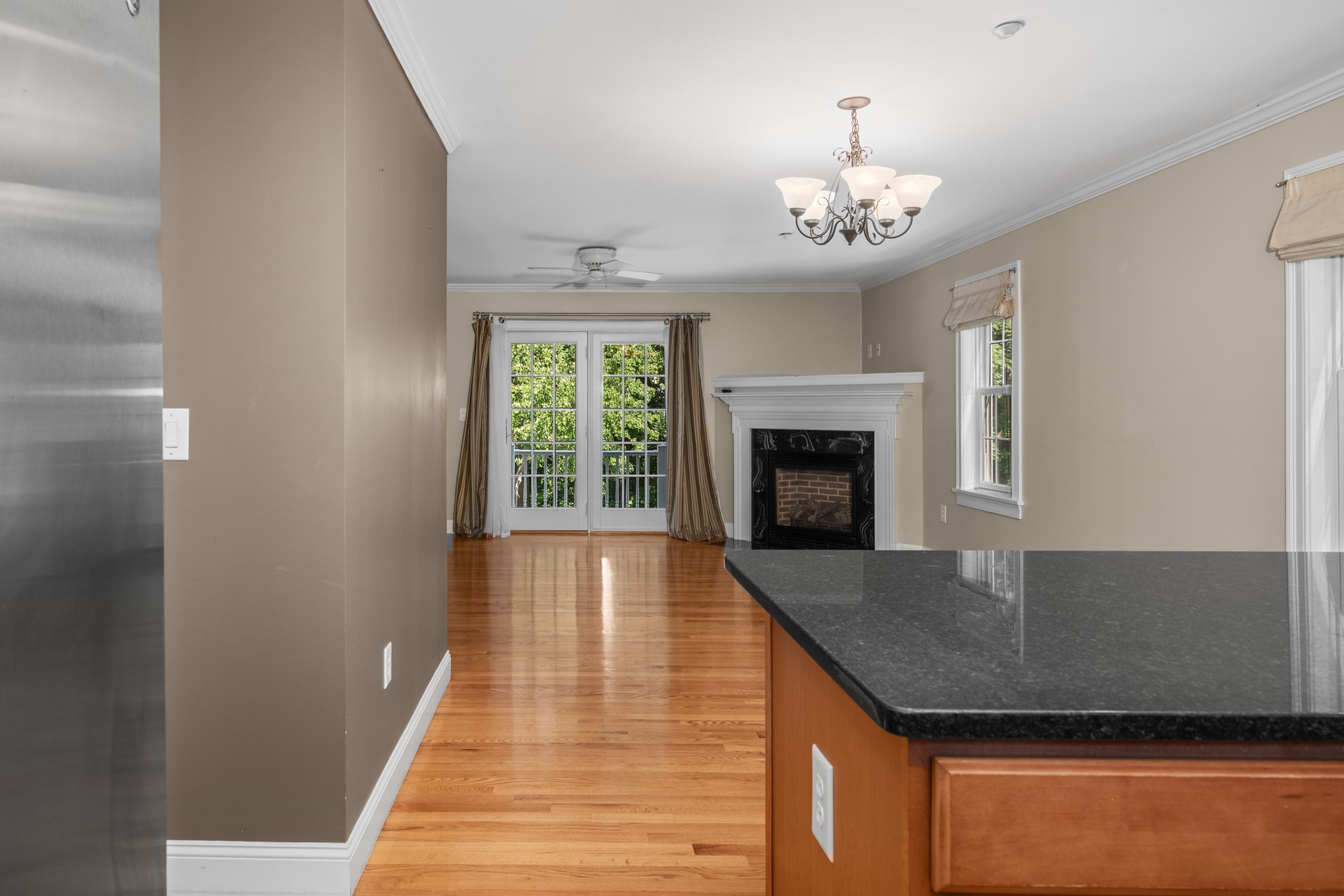 7 Dewey Street # 4 Property Photo 6