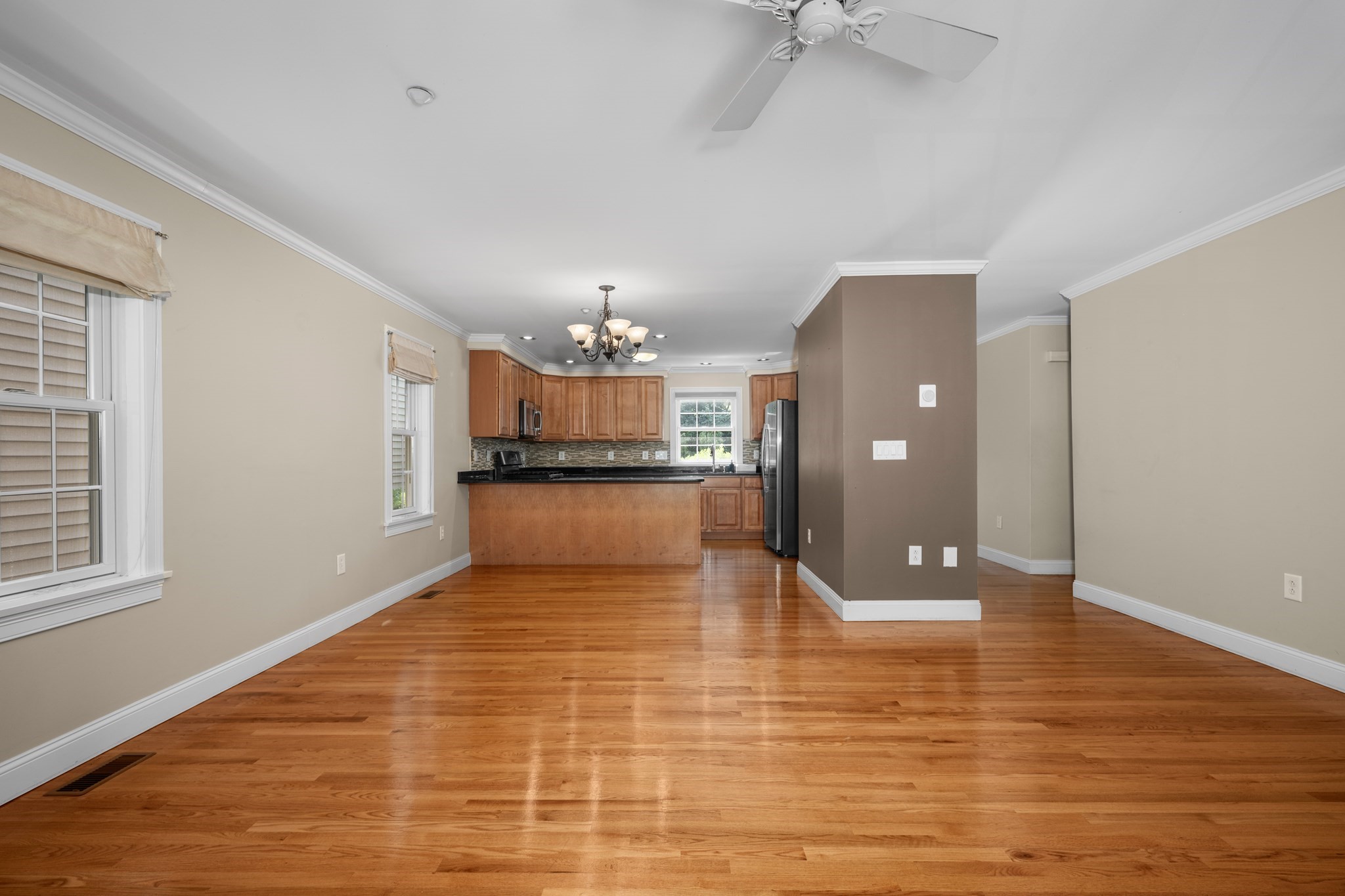 7 Dewey Street # 4 Property Photo 9