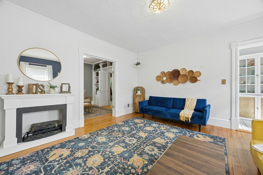 32 Winter Street Property Photo 16