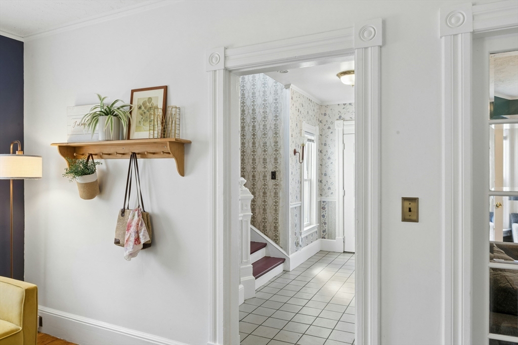32 Winter Street Property Photo 20