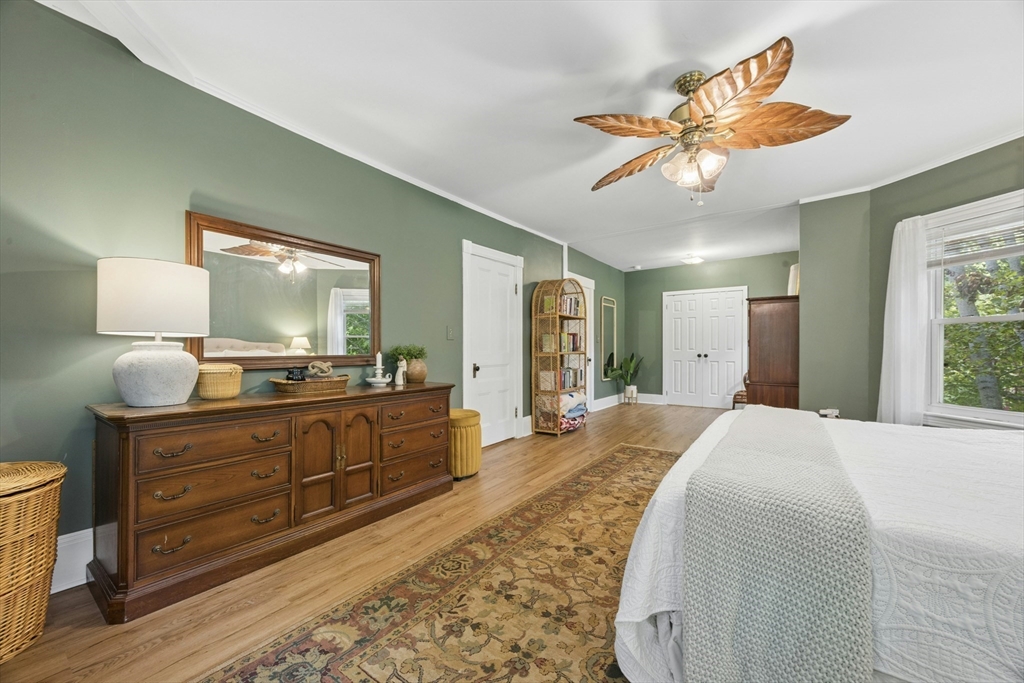 32 Winter Street Property Photo 23