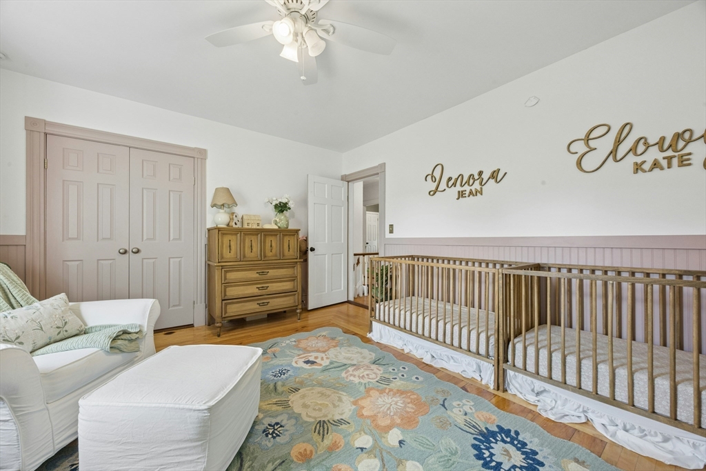 32 Winter Street Property Photo 26