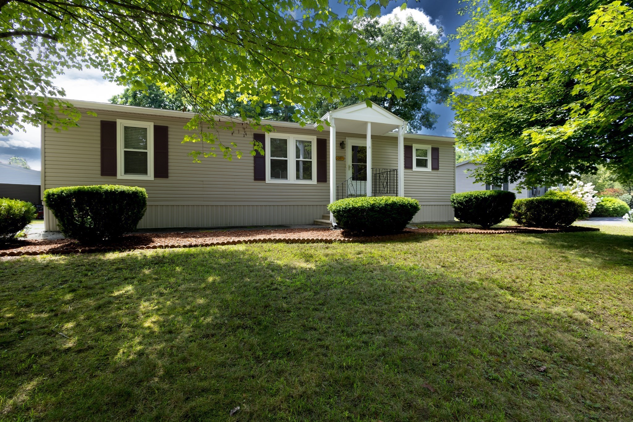 147 Millers River Drive Property Photo 1