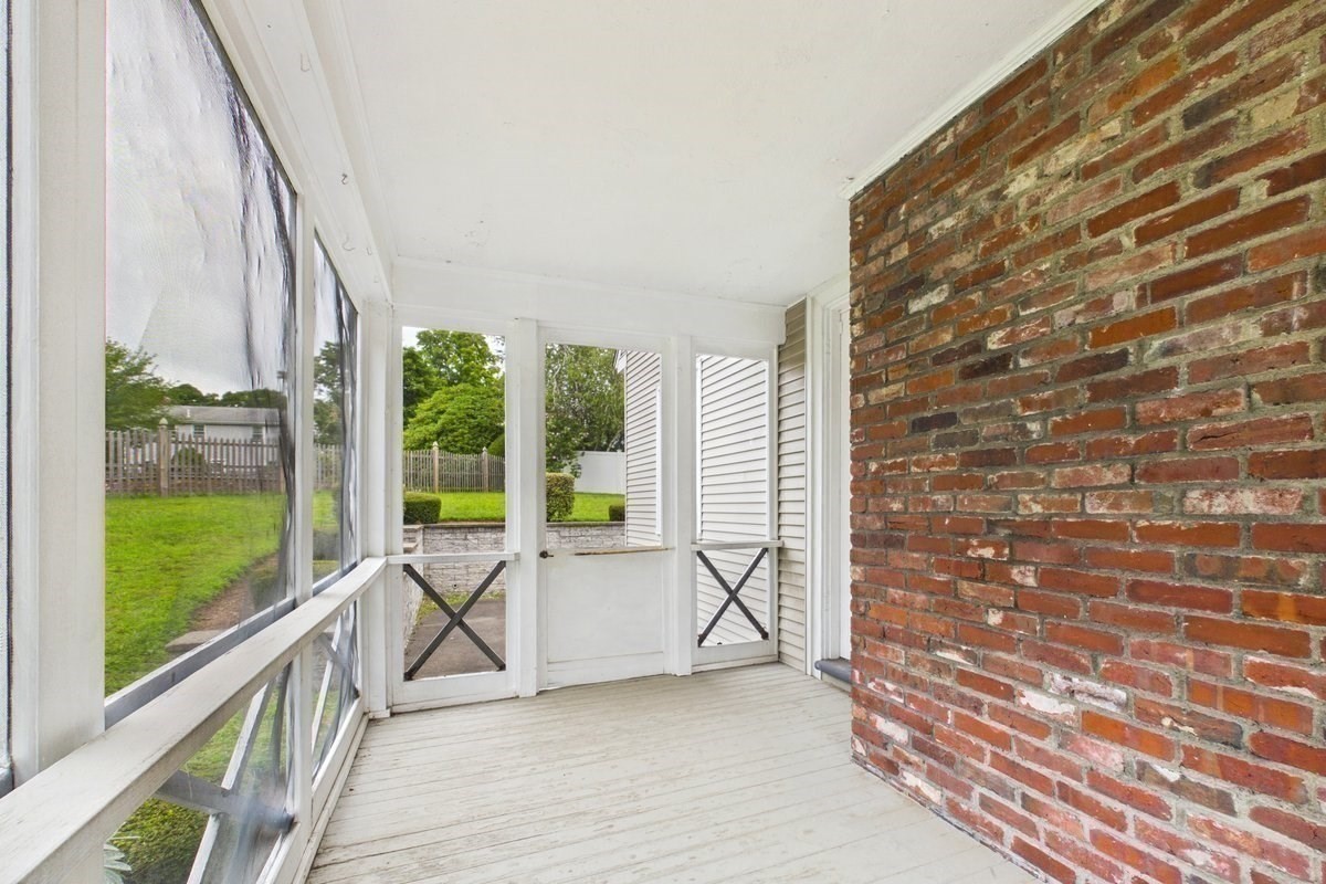 30 Manor Road Property Photo 14