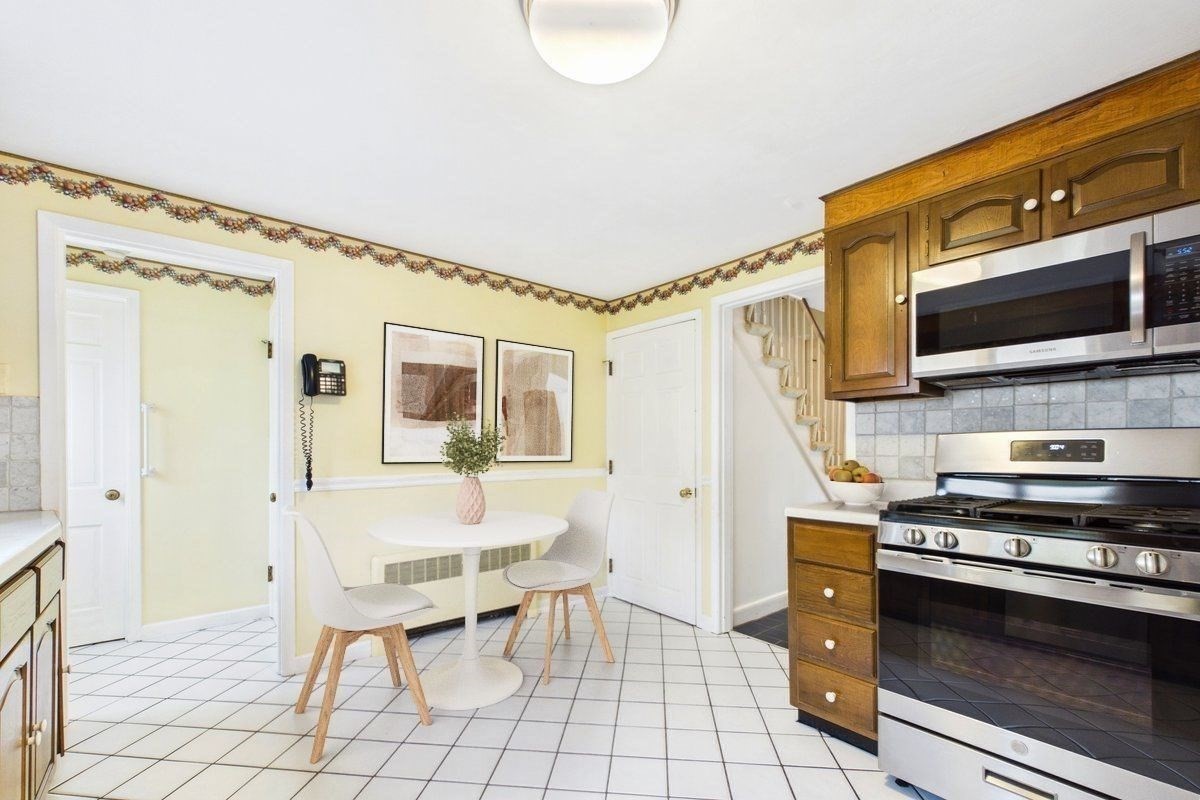 30 Manor Road Property Photo 17