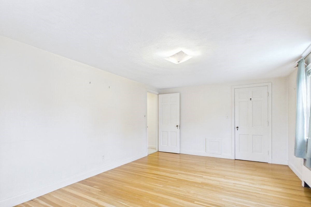 30 Manor Road Property Photo 25