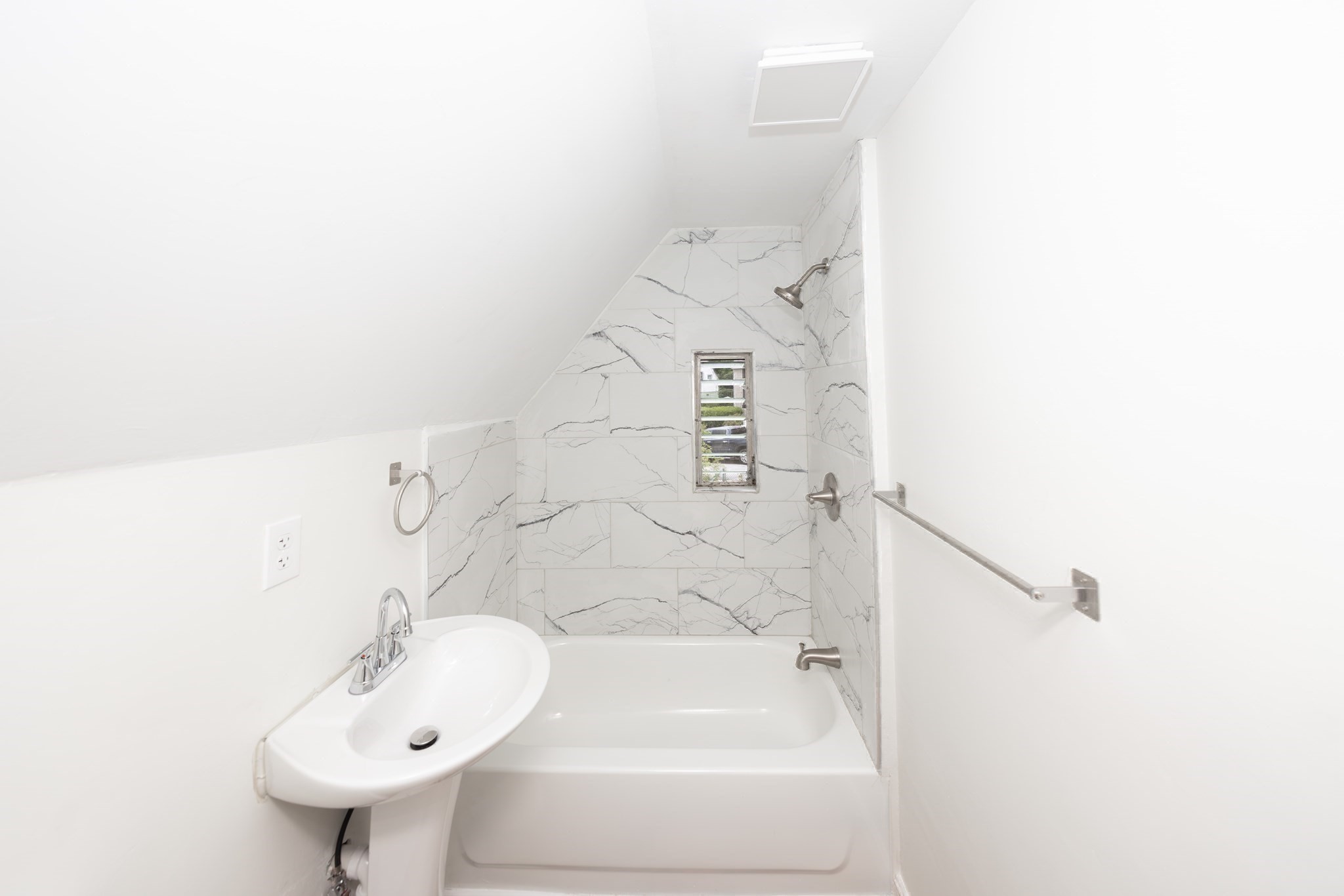 101 Ararat Street Property Photo 14