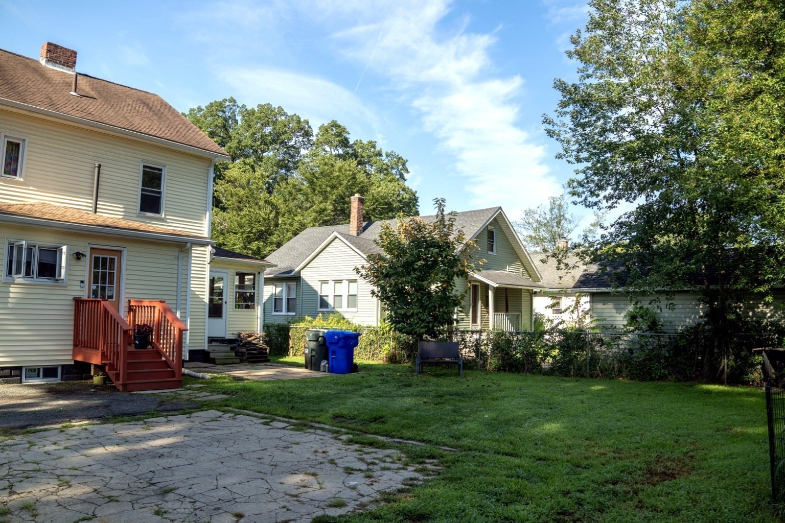 1388 Bay St Property Photo 10