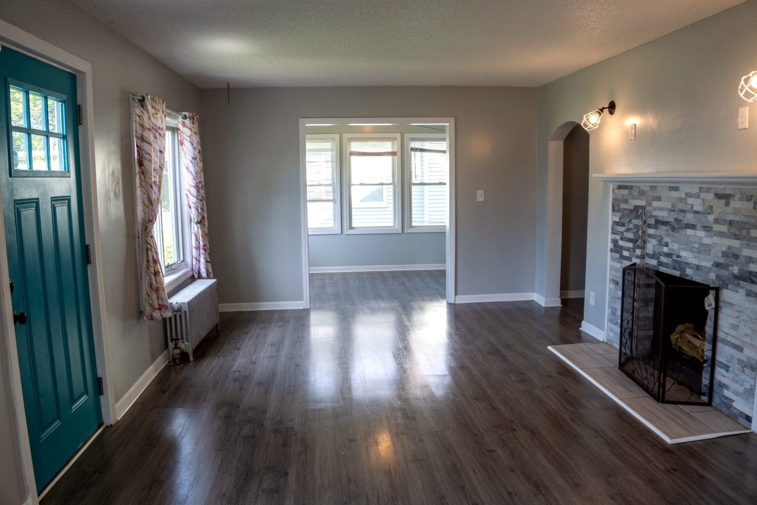 1388 Bay St Property Photo 11