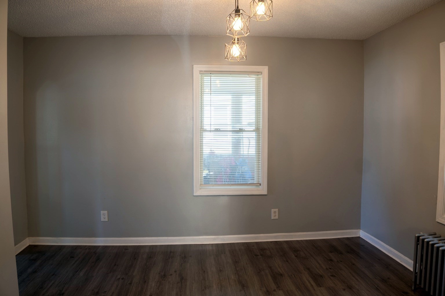 1388 Bay St Property Photo 27