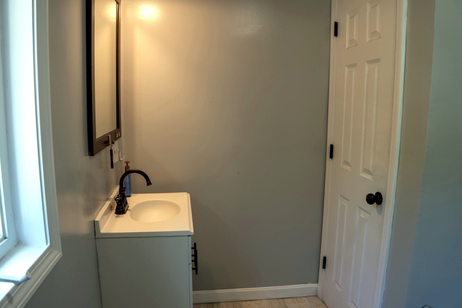 1388 Bay St Property Photo 28