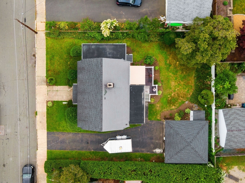 3 Roosevelt Road Property Photo 32
