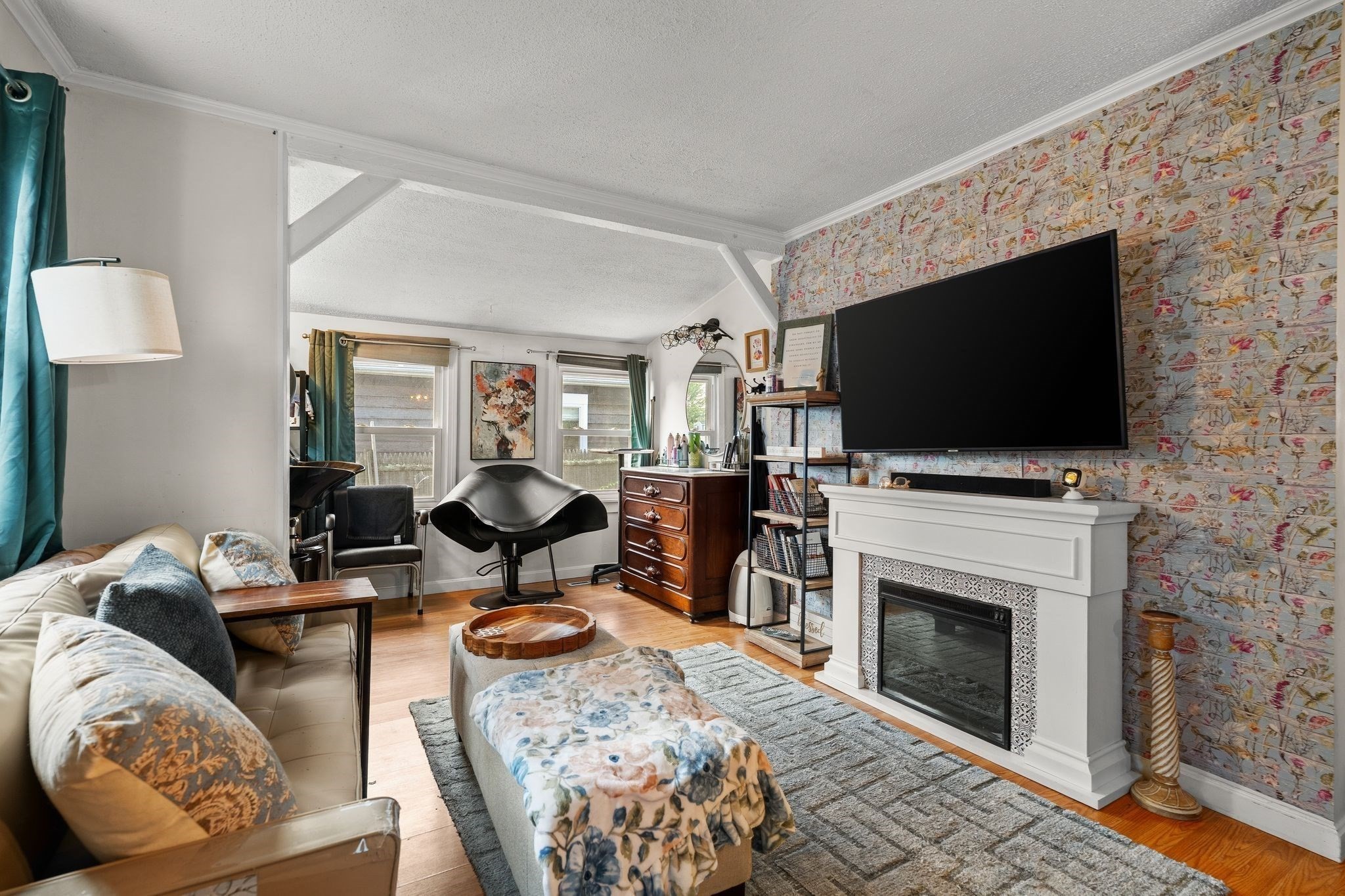 39 Macy St Property Photo 5