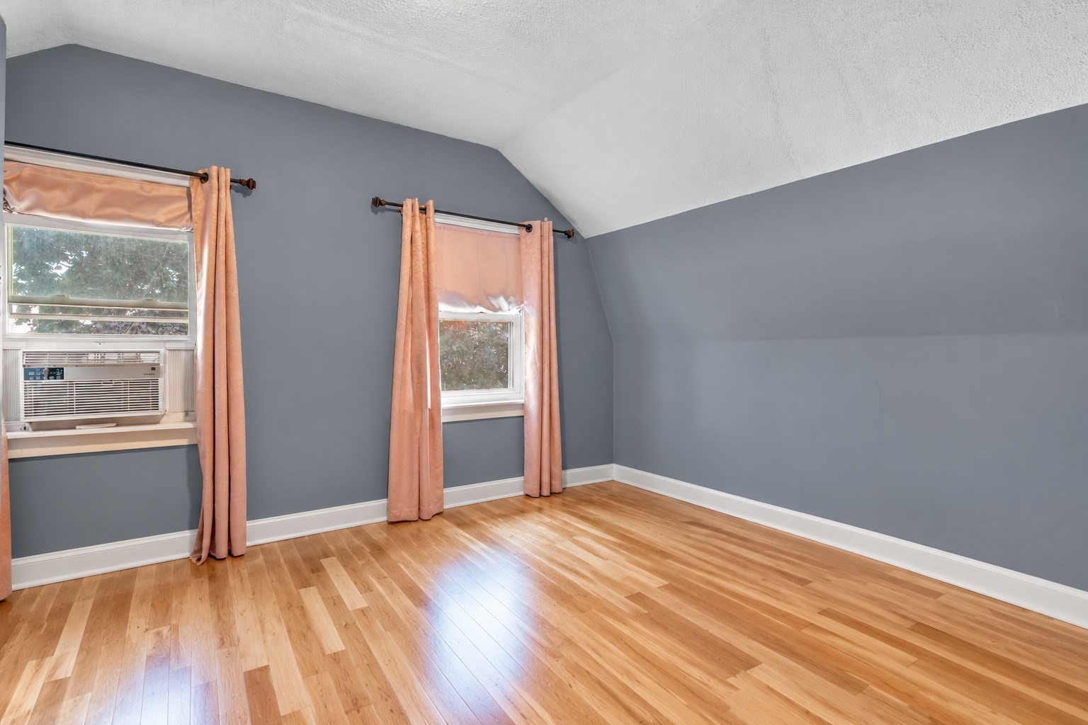 39 Macy St Property Photo 14