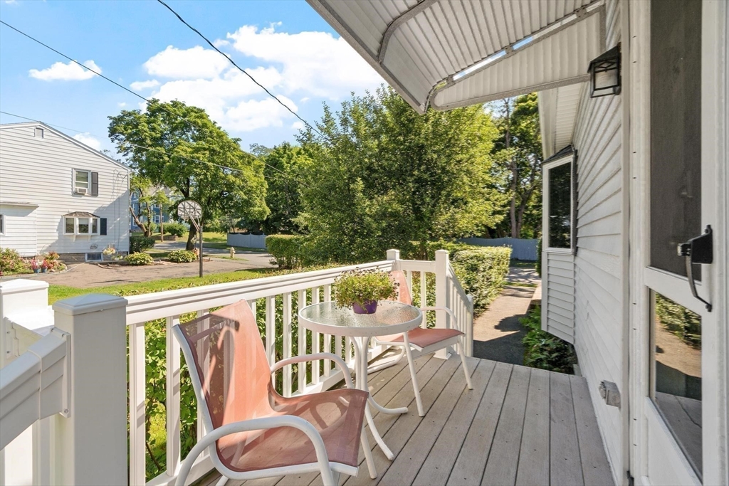 12 Williams Street Property Photo 16