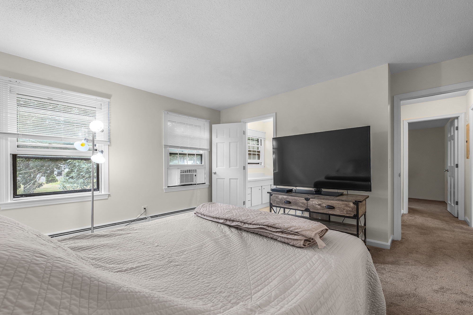 14 Harold # 2c Property Photo 19