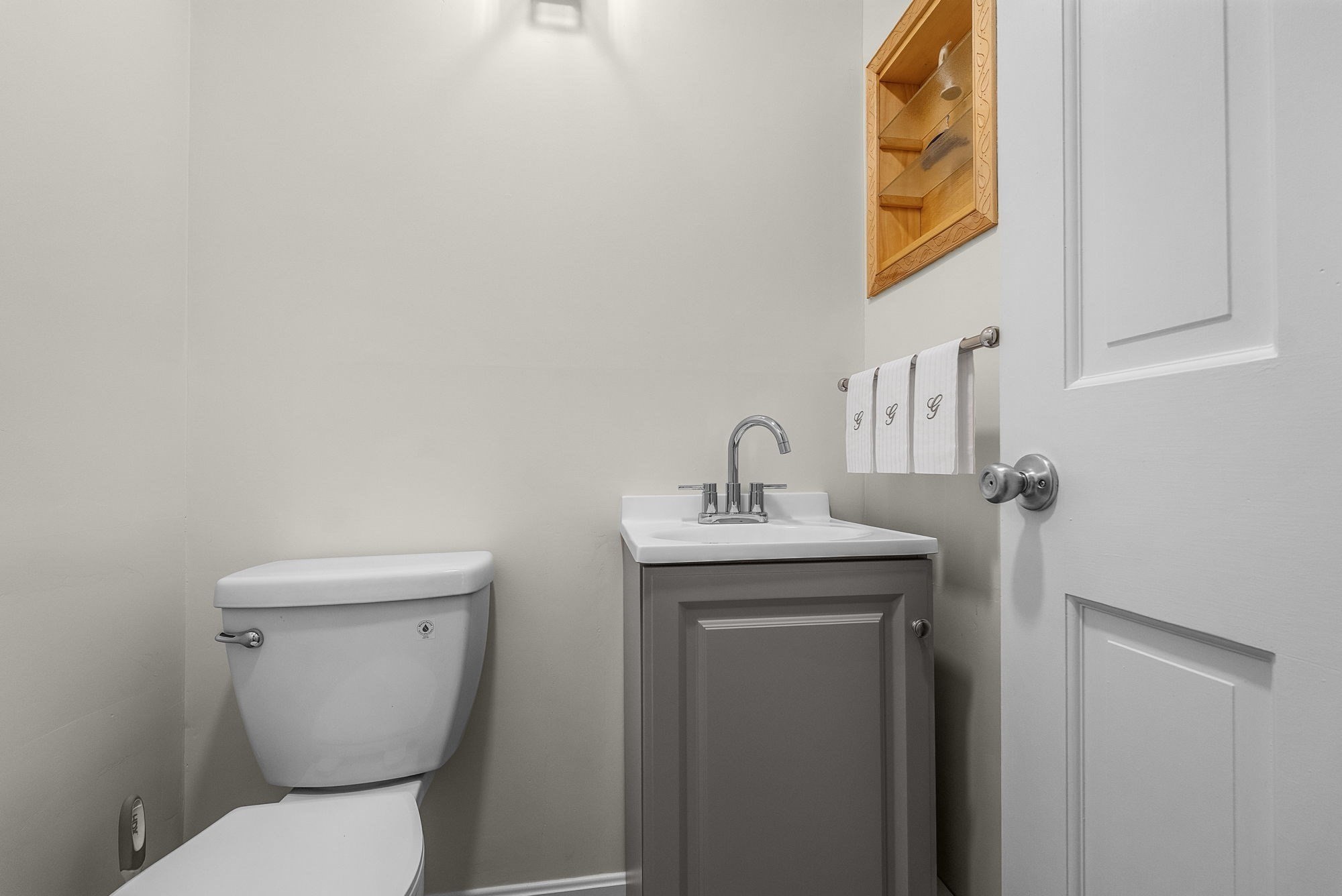 14 Harold # 2c Property Photo 24