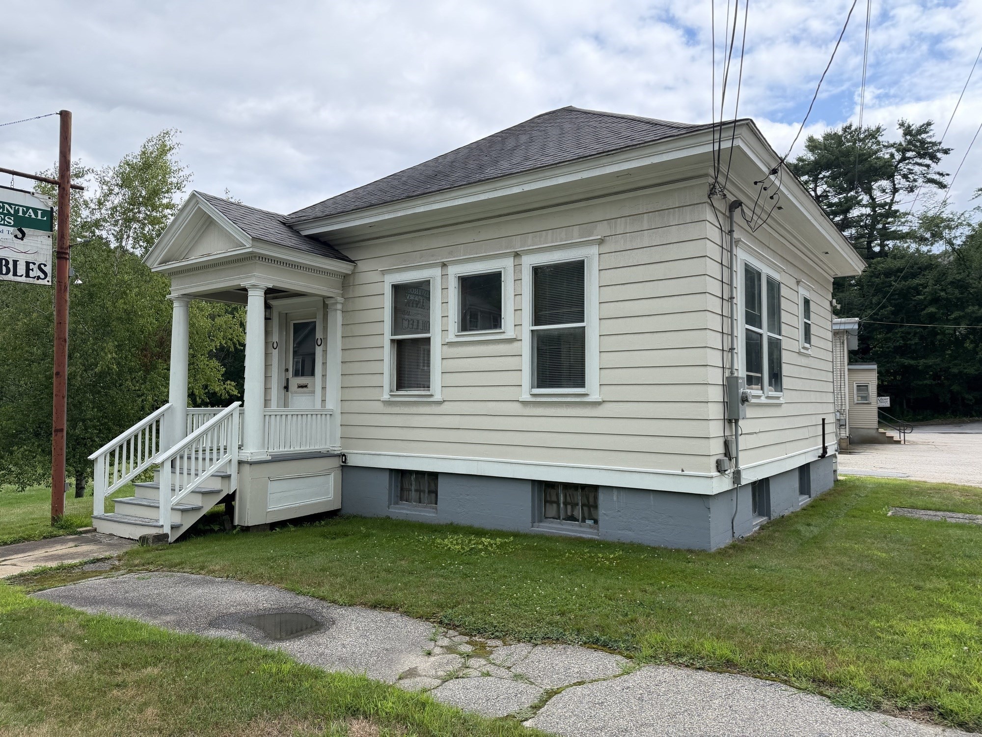 43a Sturbridge Rd Property Photo 1