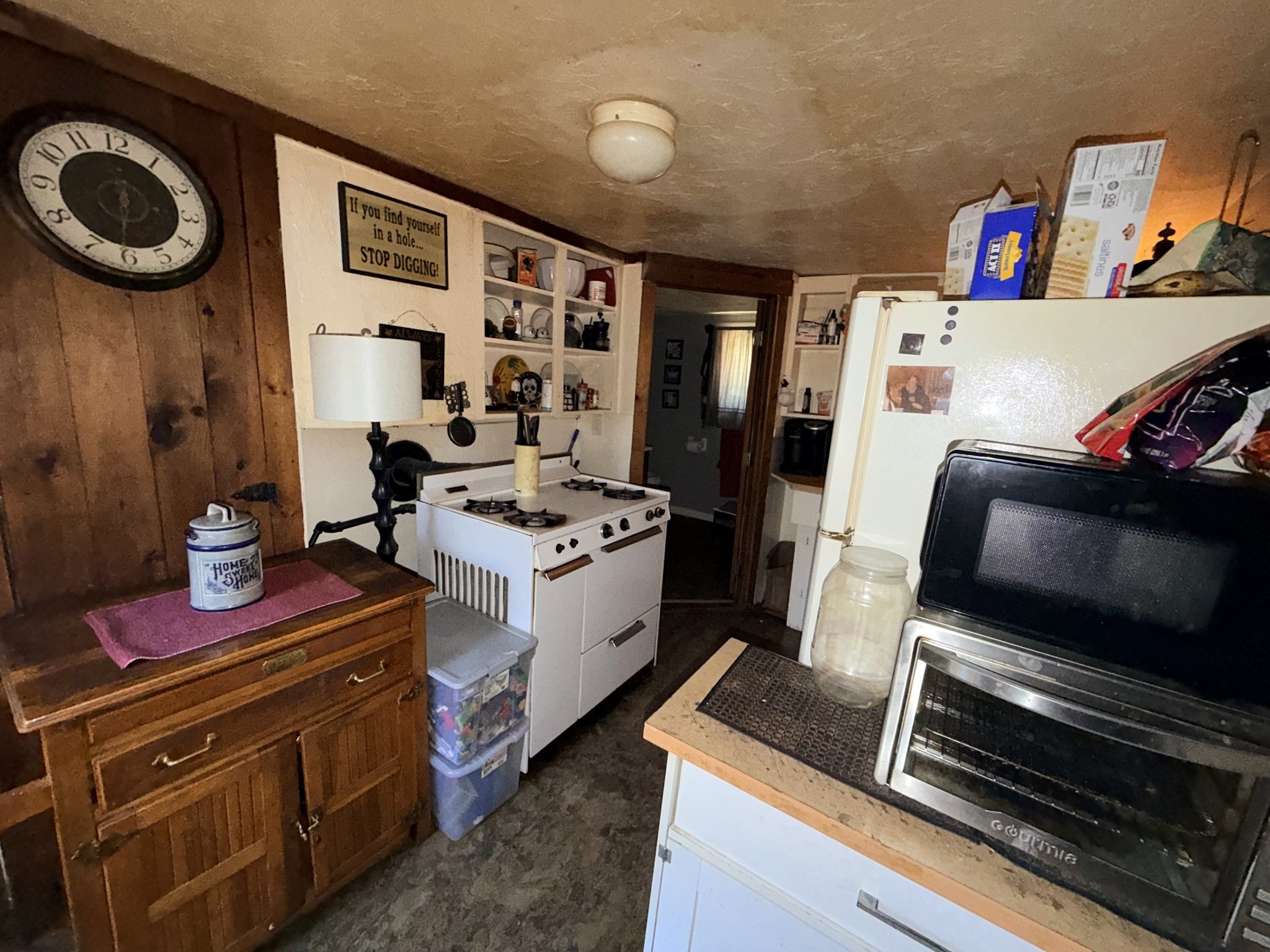 181 Pond St Property Photo 14