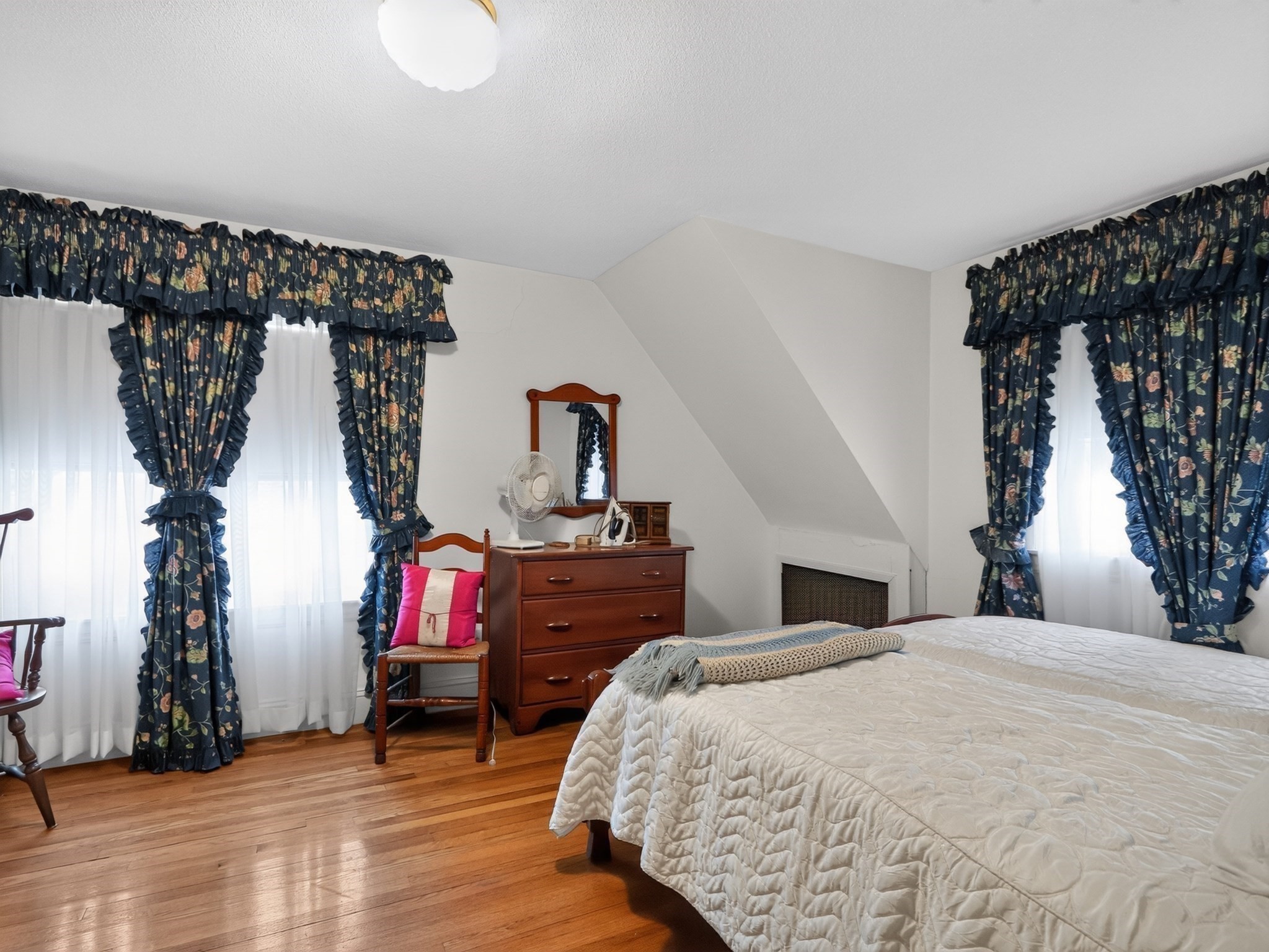 24 Lindbergh Ave Property Photo 24