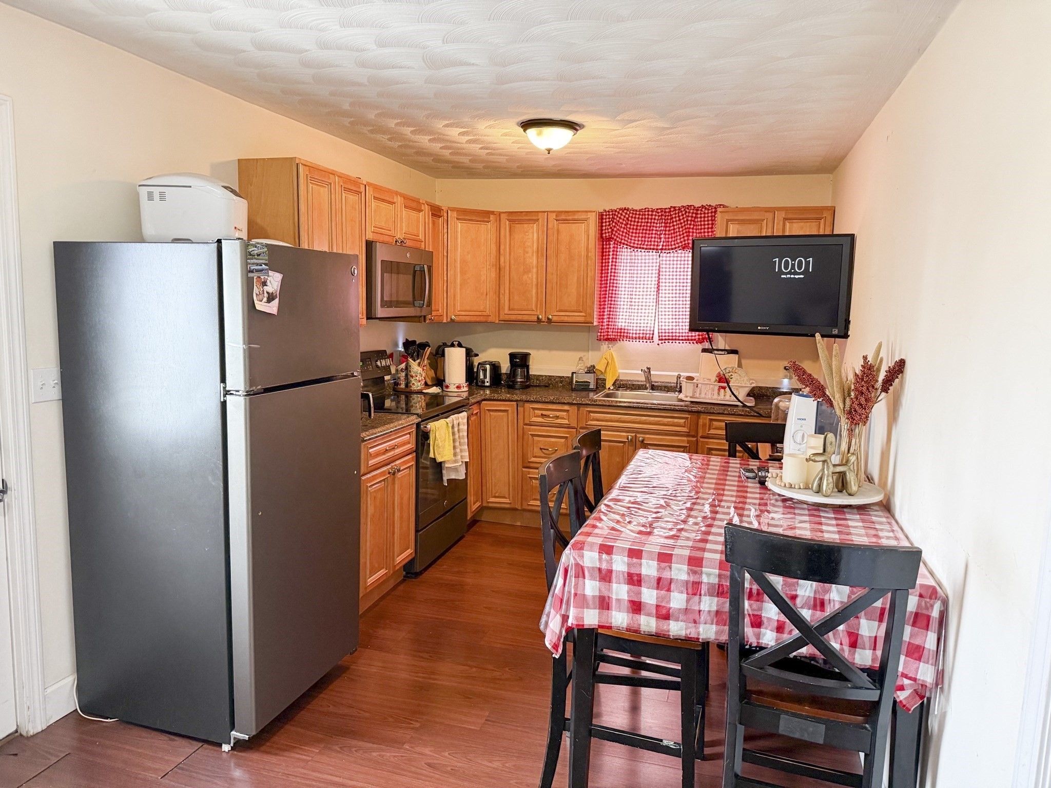 71 Tremont Street Property Photo 2