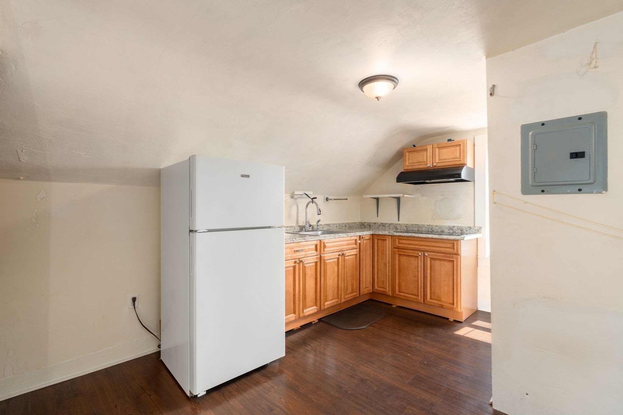 71 Tremont Street Property Photo 17